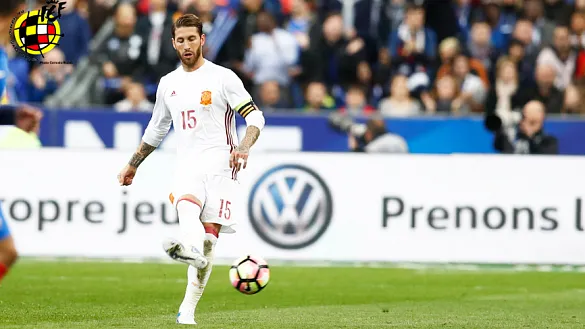 Sergio Ramos durante un partido reciente con la Selección española