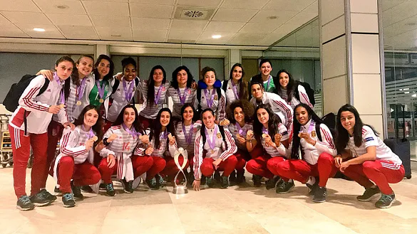 La selección femenina Sub-17 ya está de vuelta con la copa