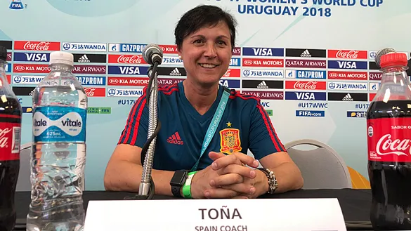 Toña Is en rueda de prensa