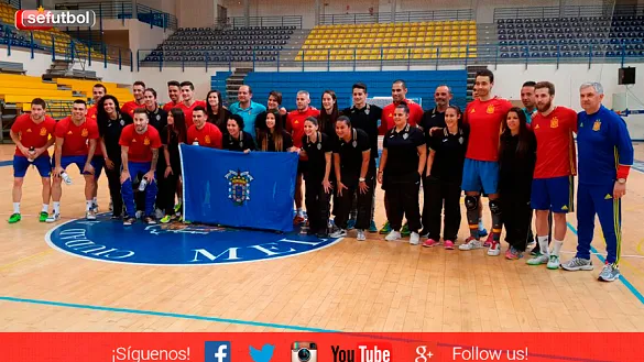 El equipo de Torreblanca visita a la Selección española