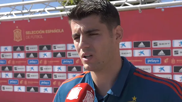 Álvaro Morata a su llegada a la Ciudad del Fútbol