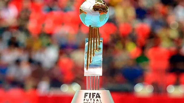 Actual trofeo de la Copa del Mundo de Fútbol Sala