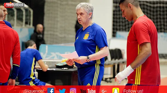 José Venancio López durante el entrenamiento de la Selección en Medellín
