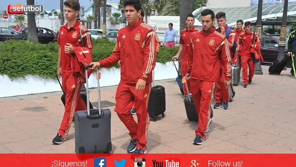 Los internacionales Sub-19 a su llegada a Ceuta