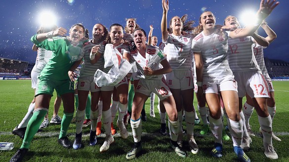 Las jugadoras de la Selección española Sub-20 femenina festejan su pase a la final de la Copa del Mundo