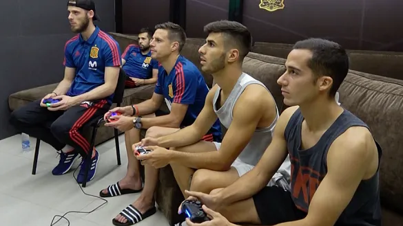 De Gea y Azpi Vs Asensio y Lucas, ¡duelo total en los videouegos!