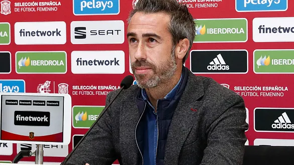 El Seleccionador nacional femenino Jorge Vilda responde a las preguntas de los periodistas