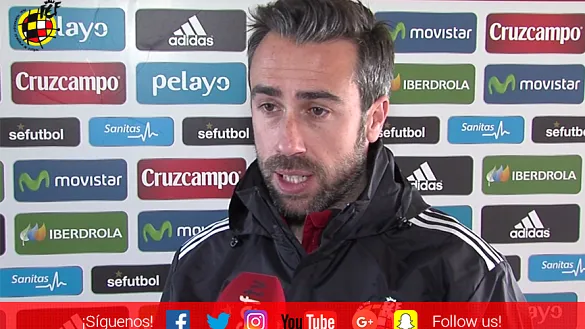 Jorge Vilda: "Islanda es una selección con un gran físico que intenta jugar con velocidad"