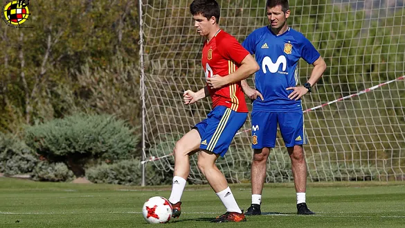 Igor Zubeldia se entrena en la Ciudad del Fútbol