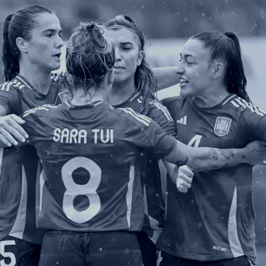 Selección Española Femenina de Fútbol Playa Portada 001