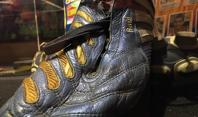 Las botas de Raúl González en el Mundial de Korea y Japón 2002